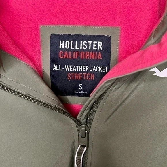 Hollister Olive All Weather Stretch Jacket with Pink Lining, Size Small- EUC! - Picture 4 of 7